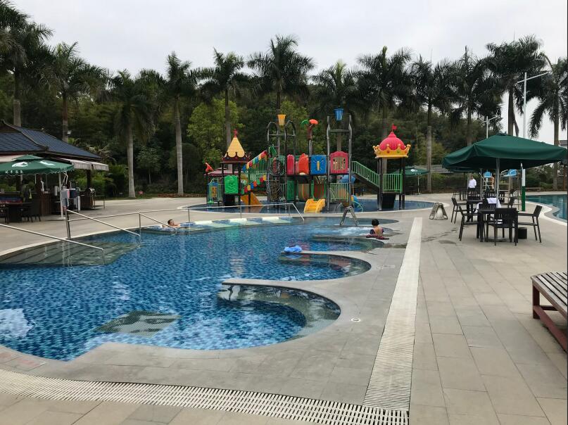 溫泉水上樂(lè)園
