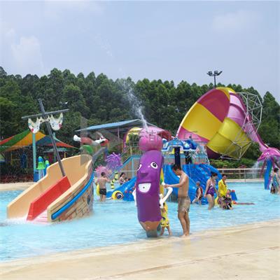 藍潮水上樂園設備戲水池